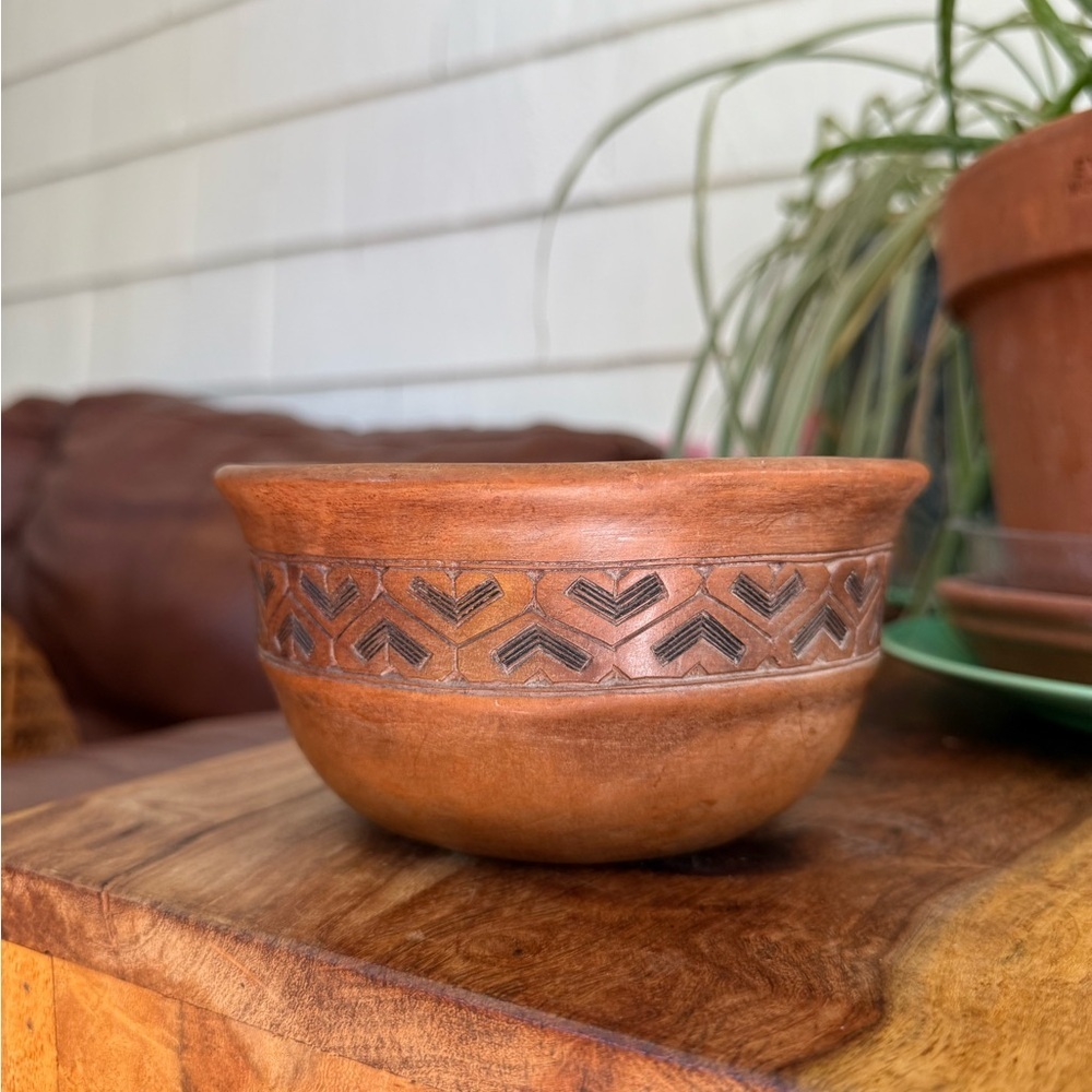 Handcrafted Decorative Bowl primitive nature